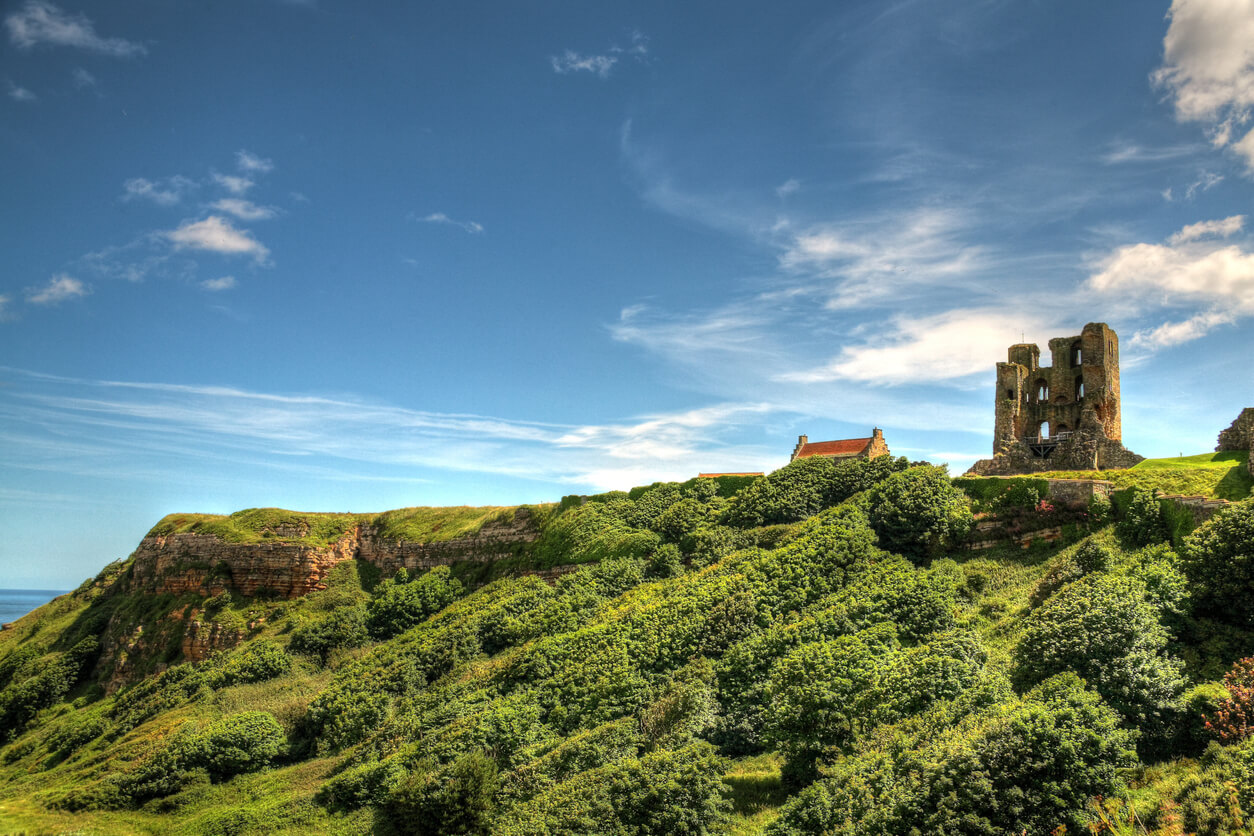 Views of Scarborough castle on the hill
